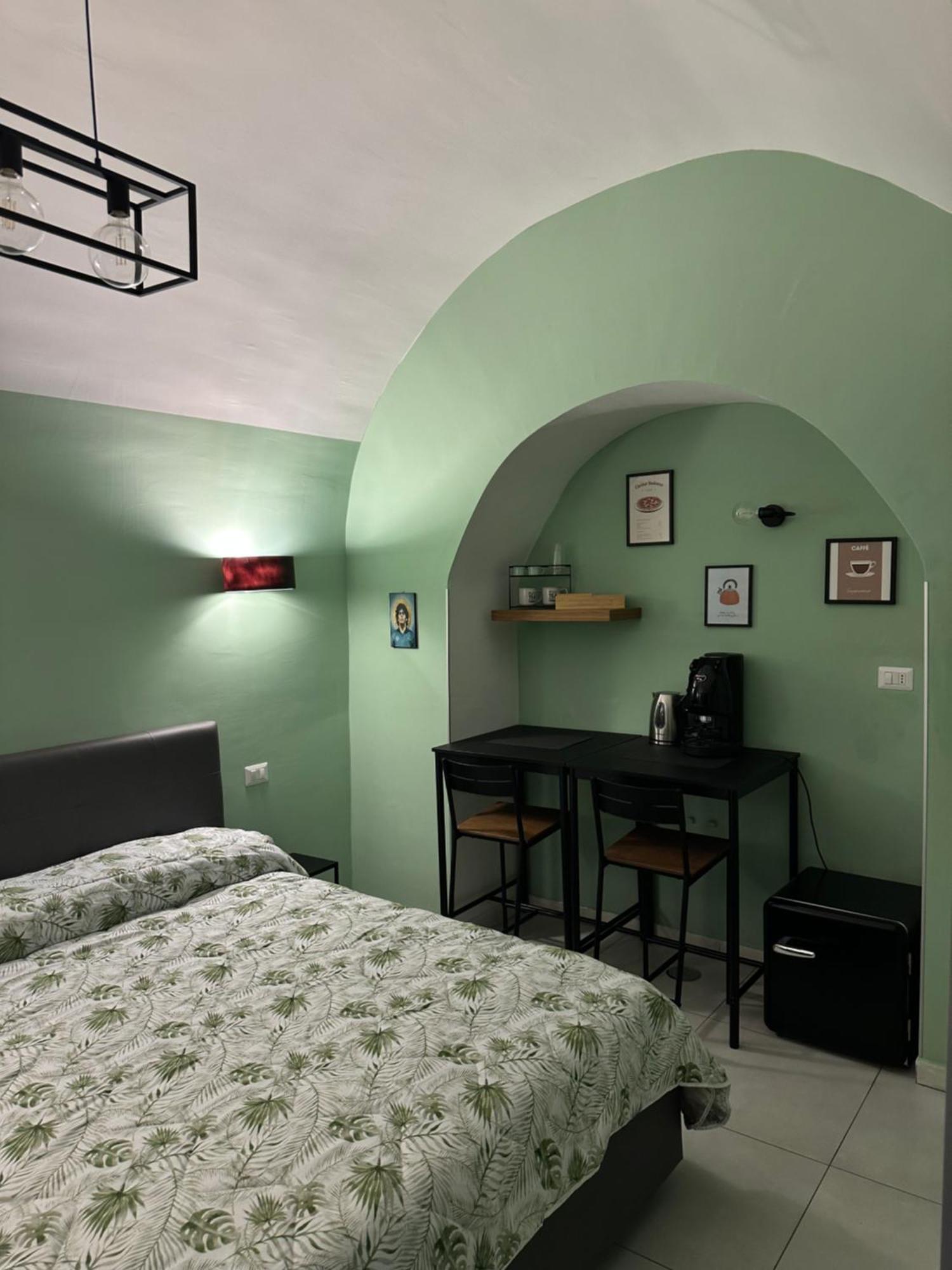 مبيت وإفطار نابولي Casa Carmeli المظهر الخارجي الصورة