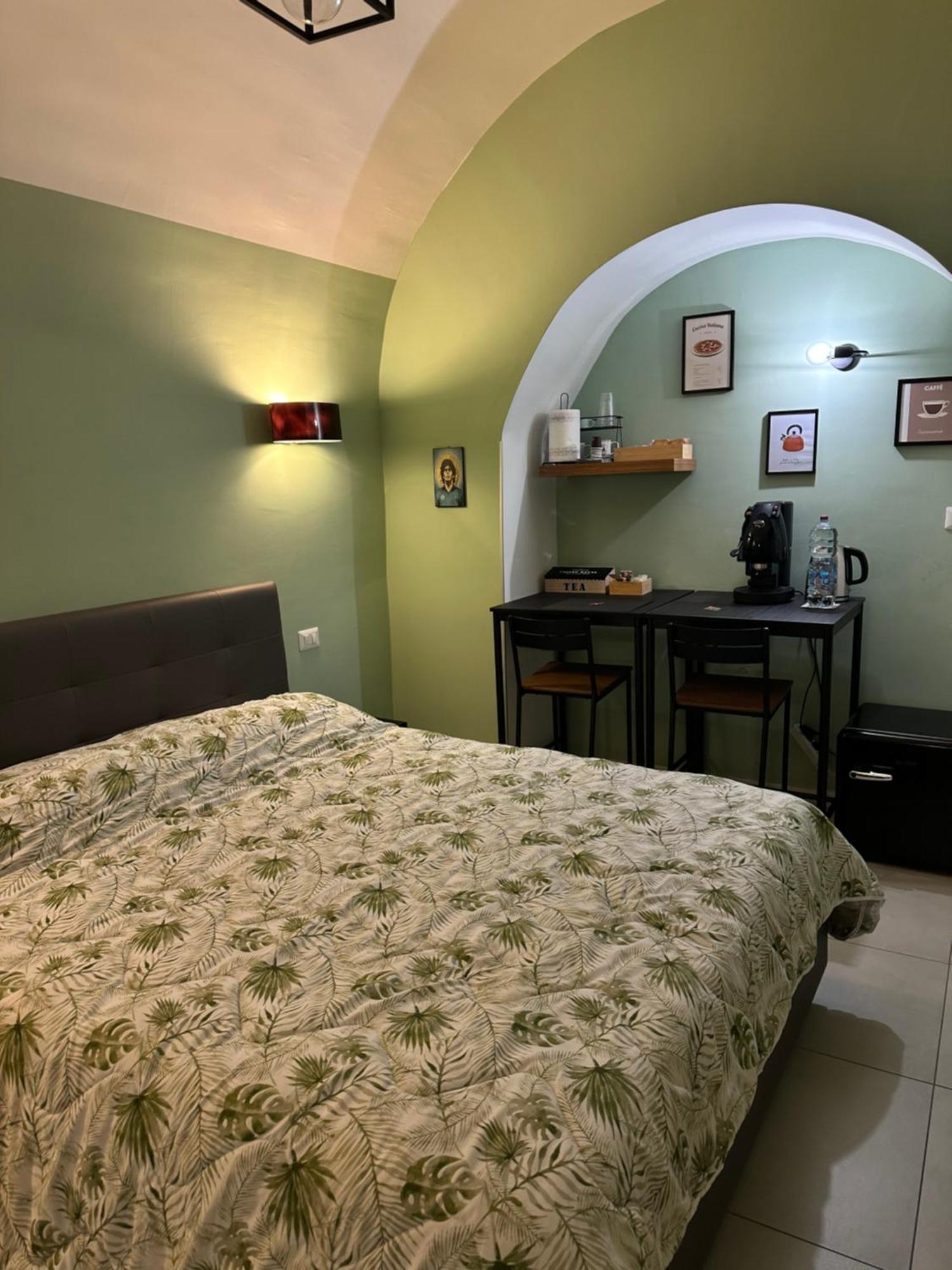 مبيت وإفطار نابولي Casa Carmeli المظهر الخارجي الصورة